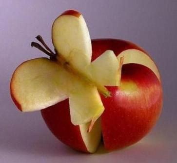 Карвинг бабочка из яблока